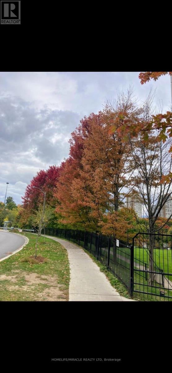 105 - 5 Shady Golfway, Toronto, Ontario  M3C 3A5 - Photo 39 - C12629384