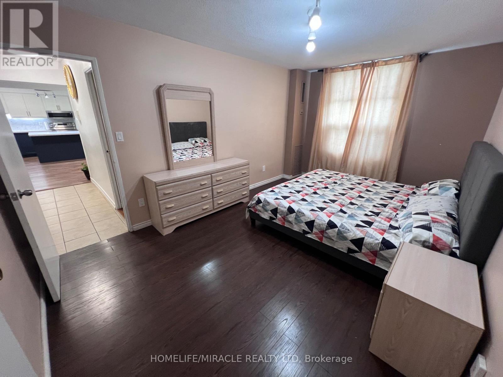 105 - 5 Shady Golfway, Toronto, Ontario  M3C 3A5 - Photo 9 - C12629384