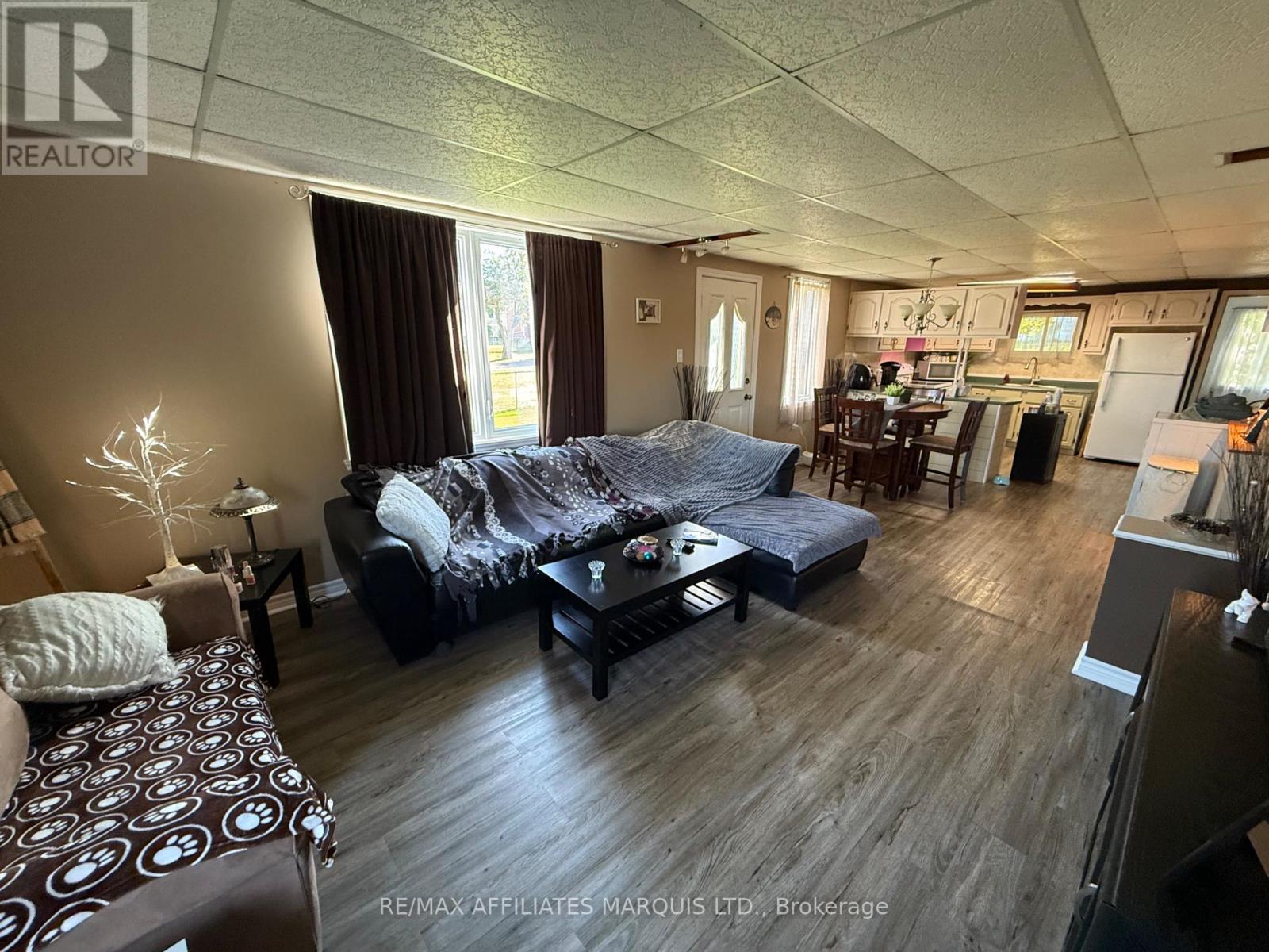 19136 Hay Road, South Glengarry, Ontario  K0C 2E0 - Photo 7 - X12447641