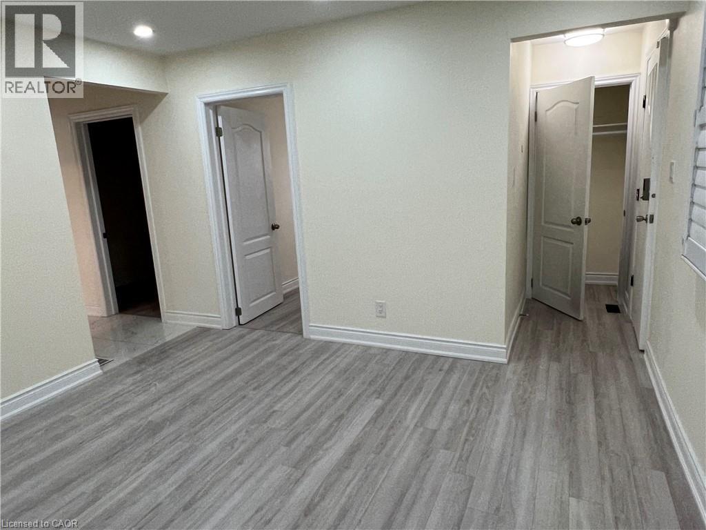 1032 Mud Street E, Stoney Creek, Ontario  L8J 3E3 - Photo 11 - 40793926