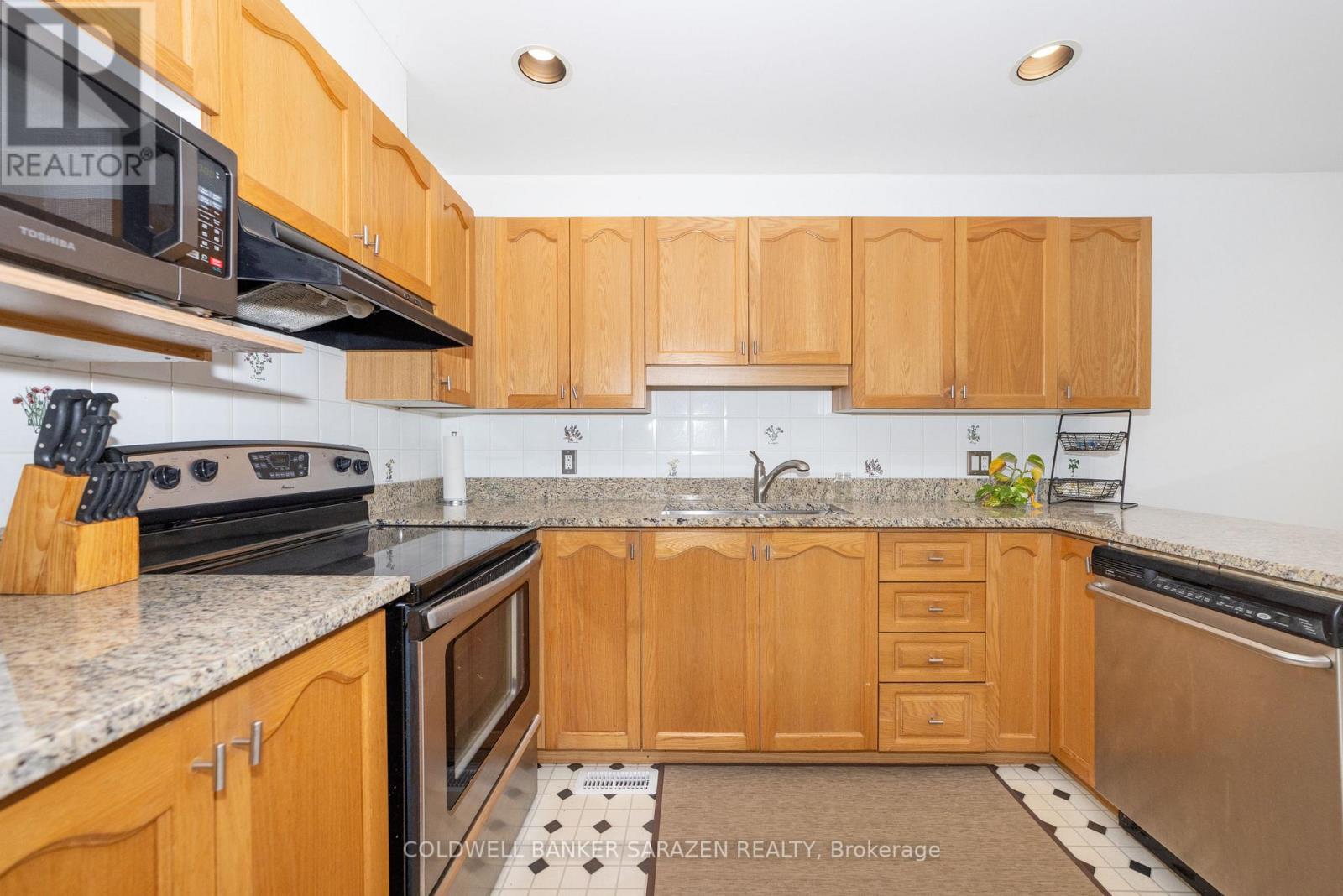 917 Markwick Crescent, Ottawa, Ontario  K4A 4J1 - Photo 17 - X12637926