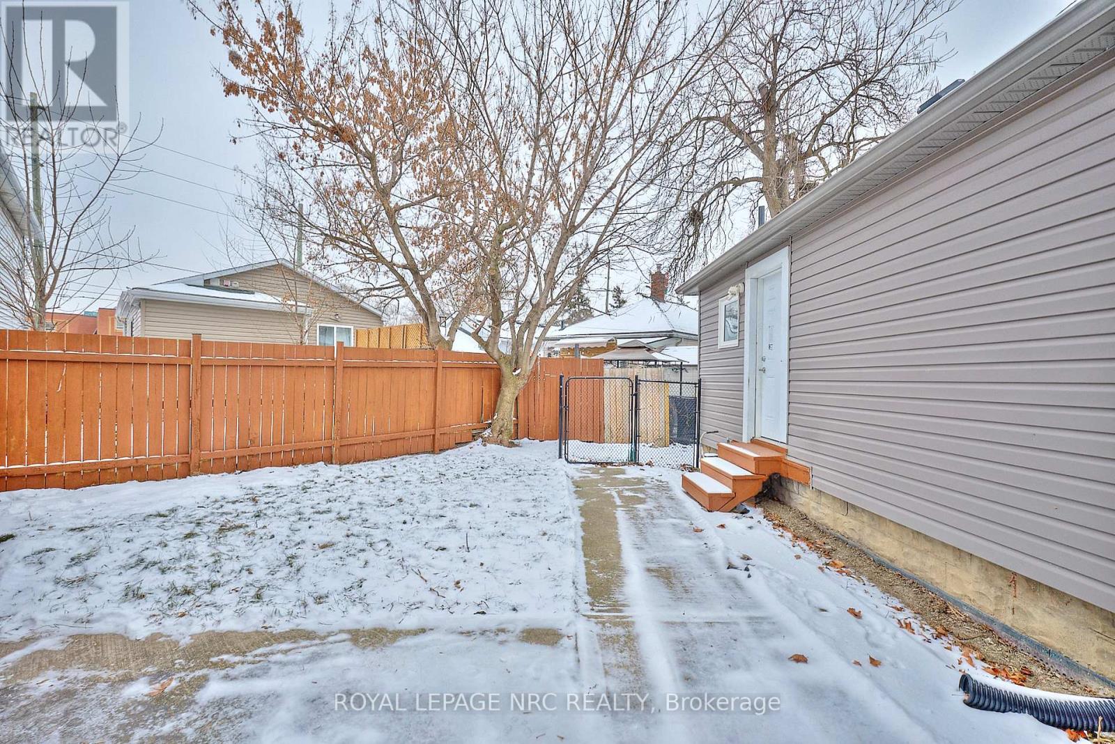 29 Trapnell Street, St. Catharines, Ontario  L2R 1B1 - Photo 27 - X12637928