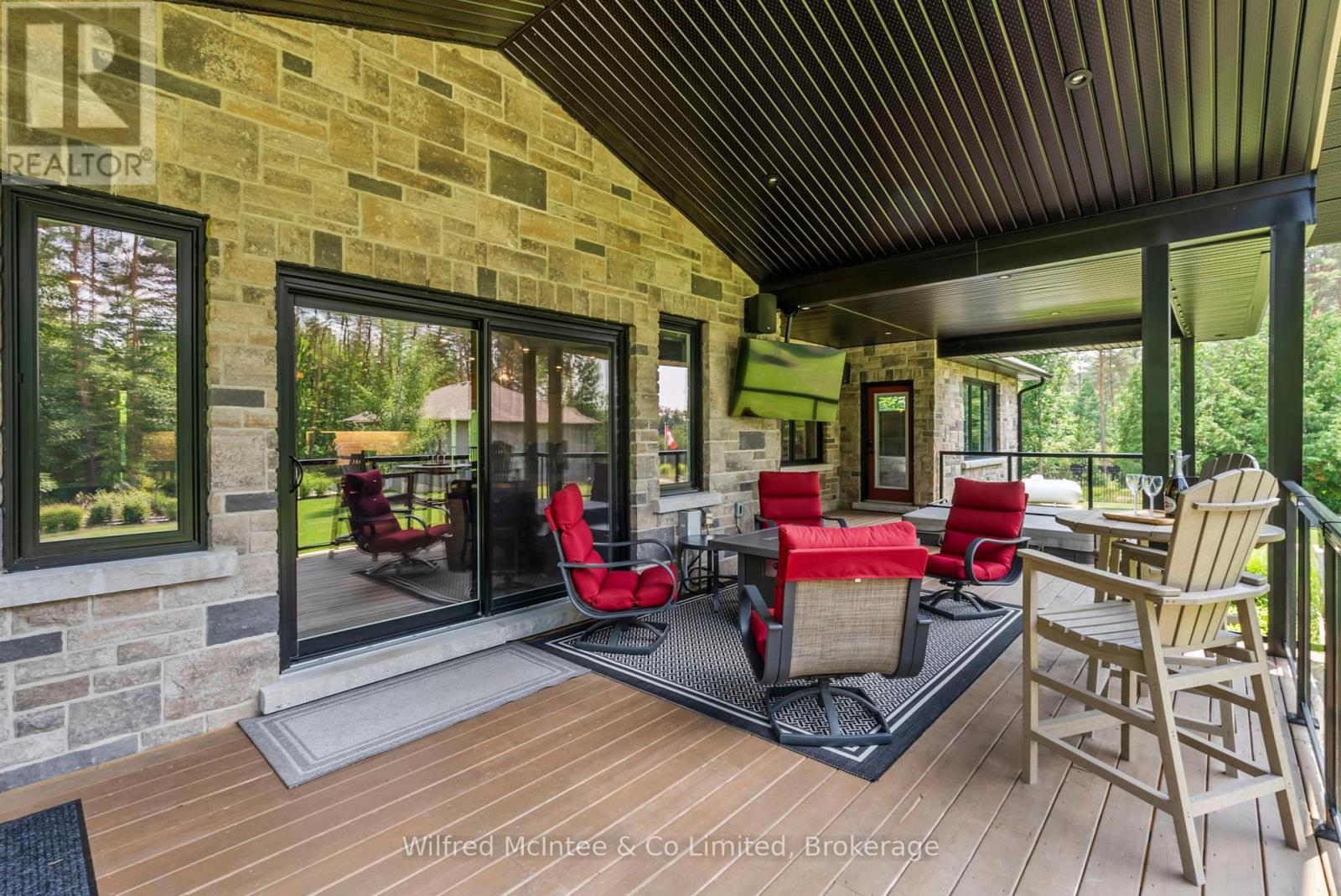 126 Forest Creek Trail, West Grey, Ontario  N0G 1S0 - Photo 7 - X12637940