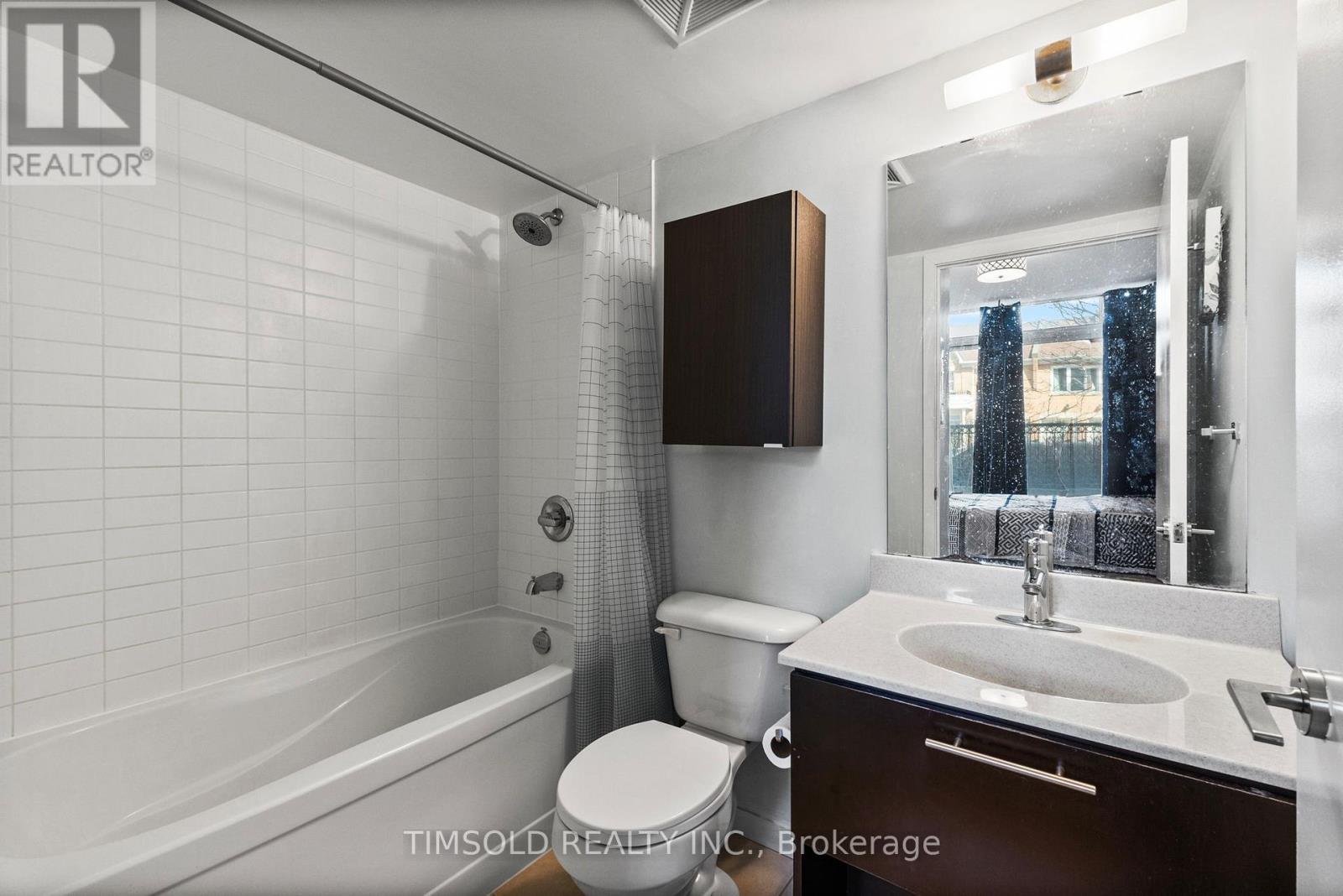 102 - 120 Dallimore Circle, Toronto, Ontario  M3C 4J1 - Photo 11 - C12637930