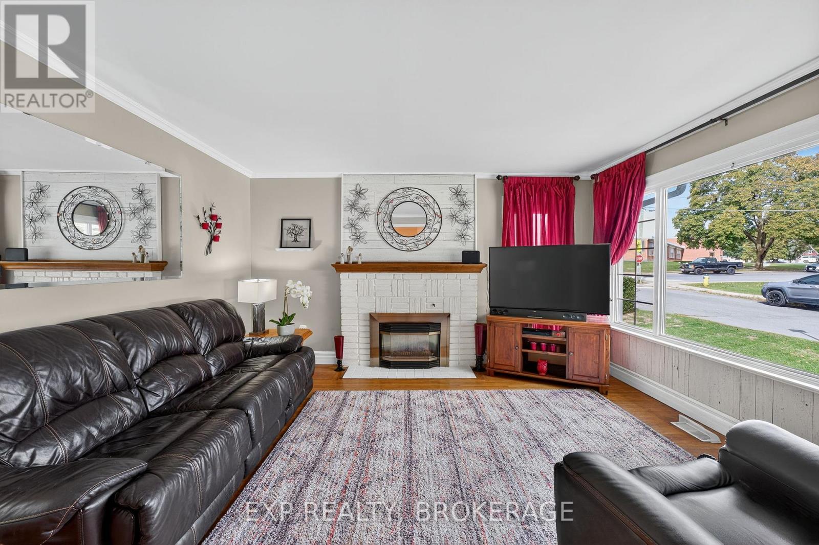 212 Robinson Street, Greater Napanee, Ontario  K7R 2S7 - Photo 11 - X12637942