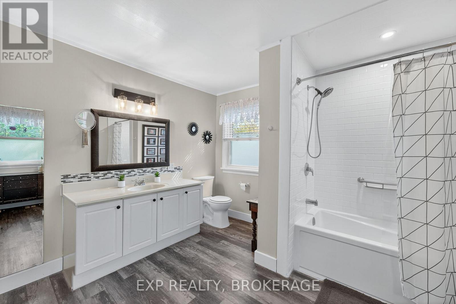 212 Robinson Street, Greater Napanee, Ontario  K7R 2S7 - Photo 9 - X12637942