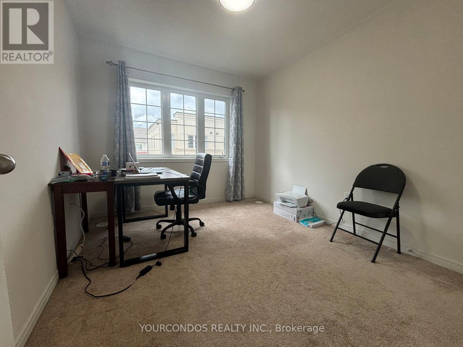 38 Filly Path, Oshawa (Windfields), Ontario  L1L 0K9 - Photo 4 - E12637896