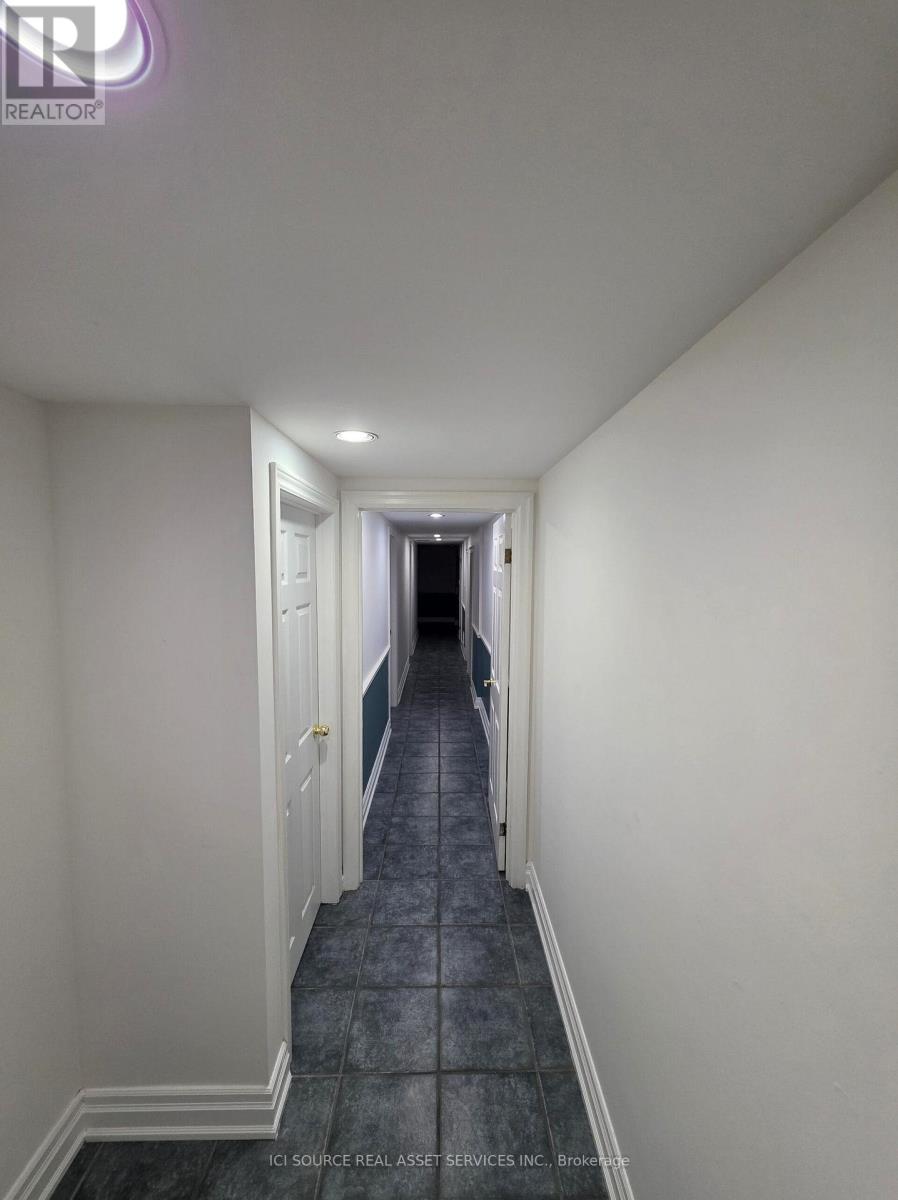 Basement - 33 Broomfield Drive, Toronto, Ontario  M1S 2W3 - Photo 2 - E12637934