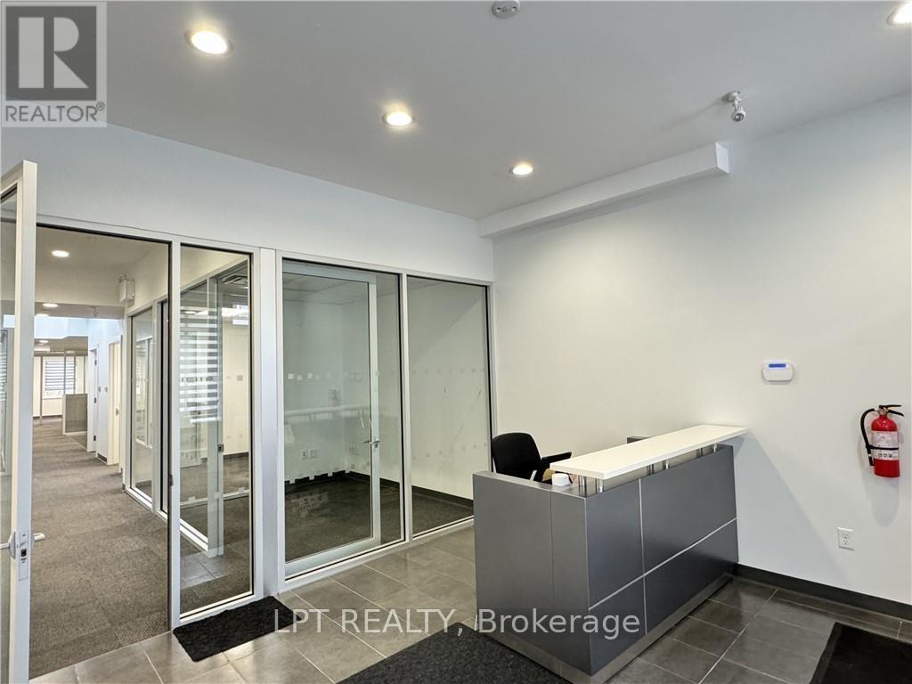 57 Collier Street, Barrie (City Centre), Ontario  L4M 1G7 - Photo 8 - S12637914