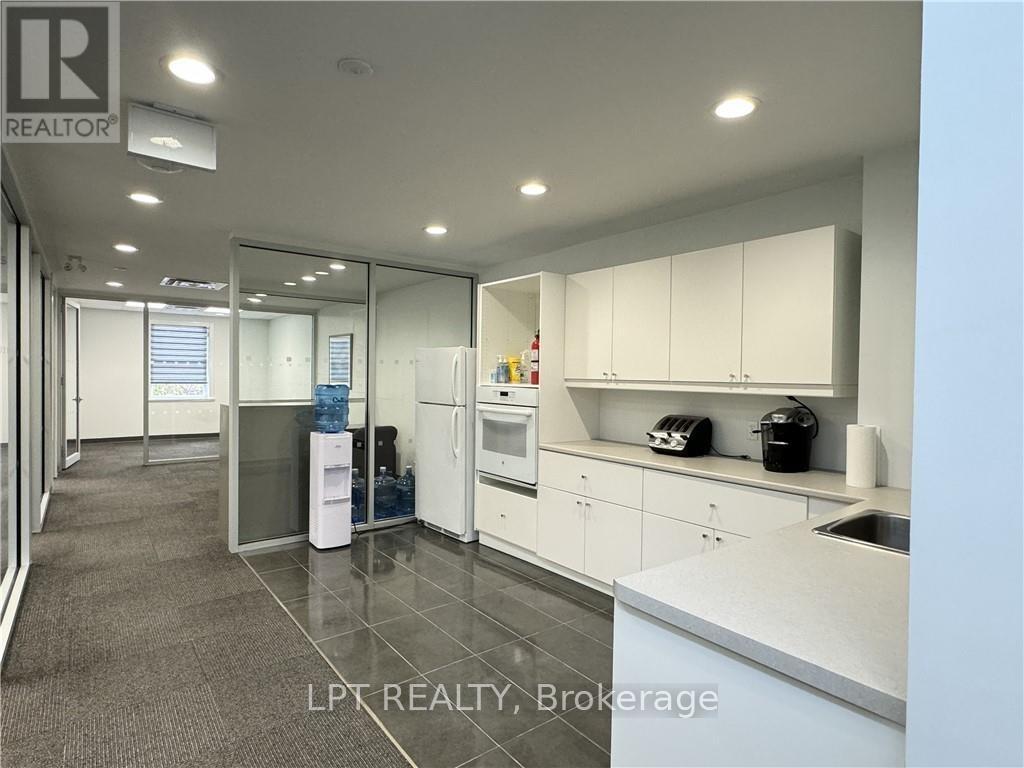 Main - 57 Collier Street, Barrie (City Centre), Ontario L4M 1G7 - Photo 18 - S12637916