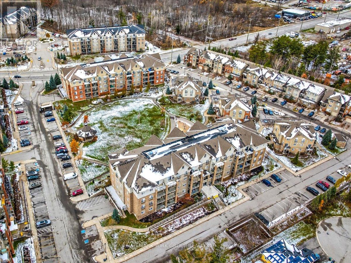 211 - 45 Ferndale Drive S, Barrie (Ardagh), Ontario  L4N 5W7 - Photo 40 - S12637944