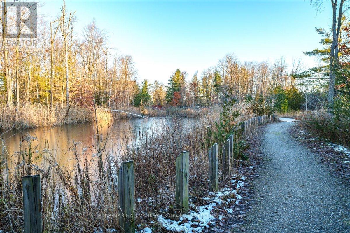 211 - 45 Ferndale Drive S, Barrie (Ardagh), Ontario  L4N 5W7 - Photo 44 - S12637944