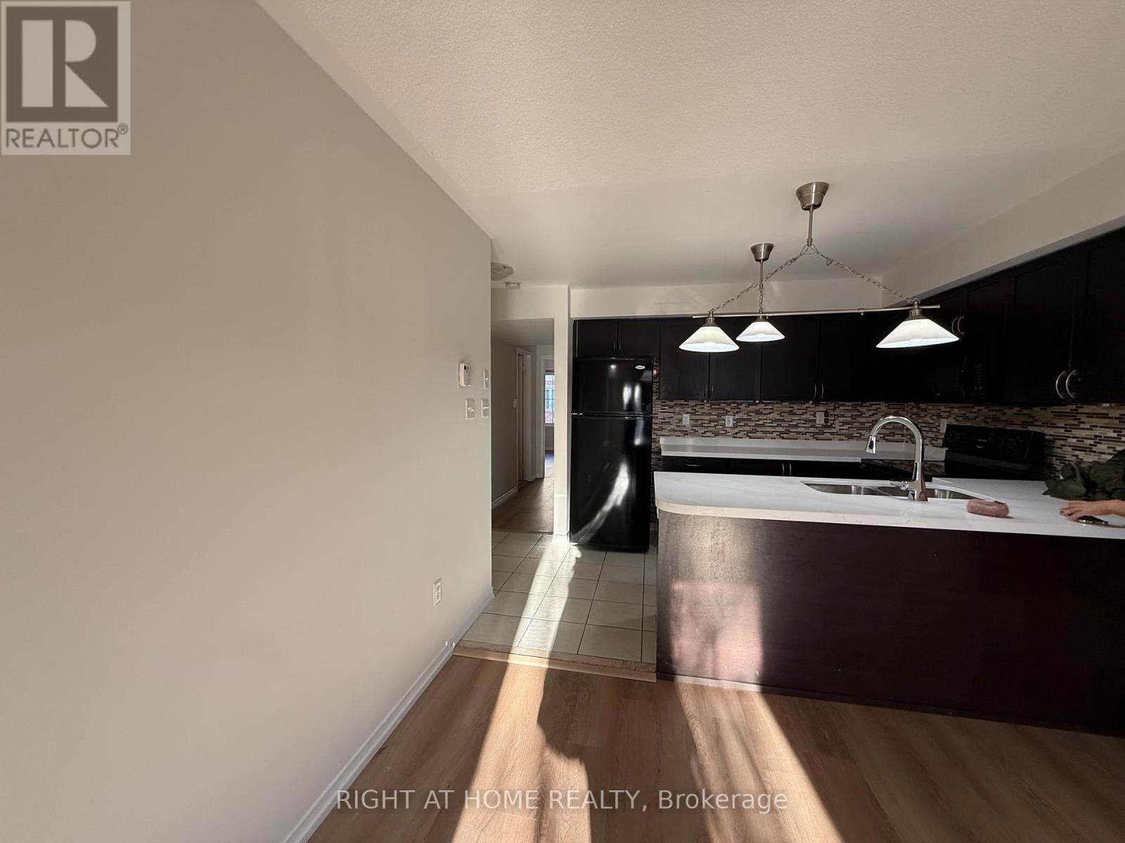 1 - 2551 Sixth Line, Oakville (Ro River Oaks), Ontario  L6H 0H7 - Photo 6 - W12637910