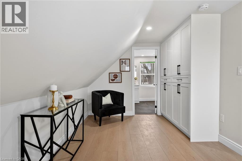 201 Grosvenor Avenue N, Hamilton, Ontario  L8L 7T1 - Photo 40 - 40793396