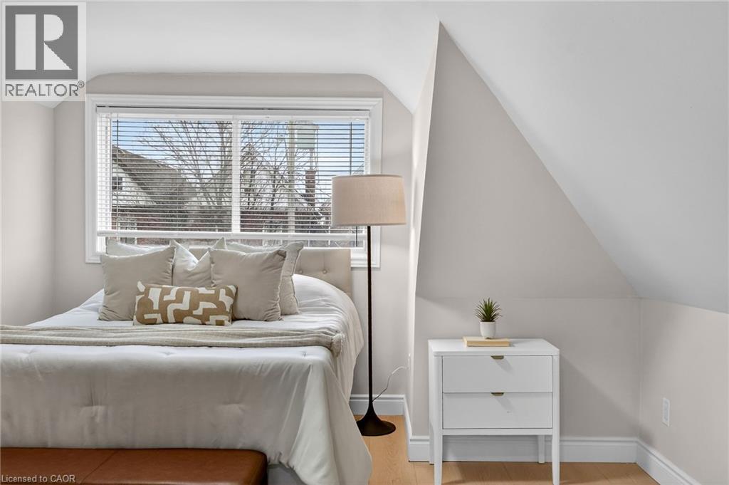 201 Grosvenor Avenue N, Hamilton, Ontario  L8L 7T1 - Photo 38 - 40793396