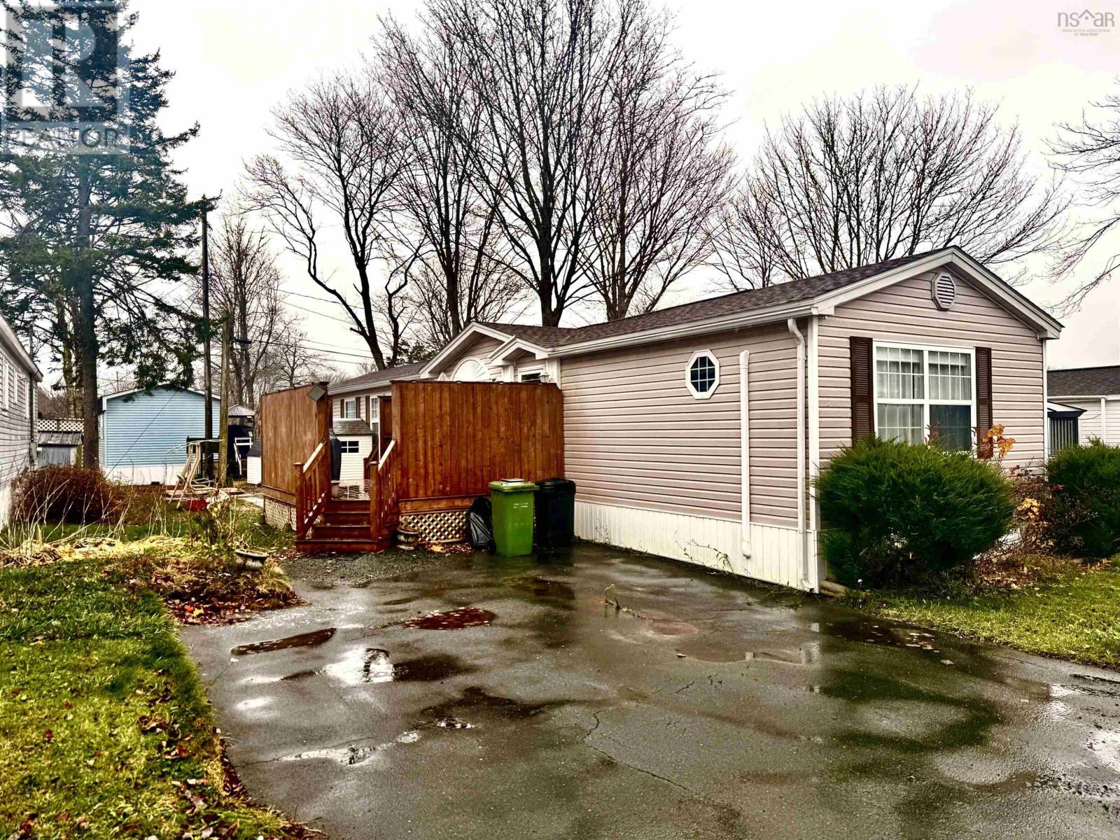 24 Third Street, Hammonds Plains, Nova Scotia