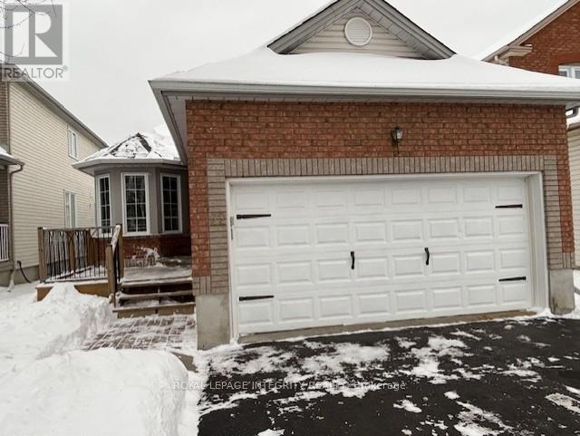 22 Halkirk Avenue, Ottawa, Ontario  K2V 1B5 - Photo 2 - X12637964