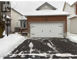 22 HALKIRK AVENUE, Ottawa, Ontario