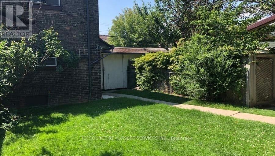 6 - 486 Clinton Street, Toronto (Annex), Ontario  M6G 2Z4 - Photo 2 - C12637960