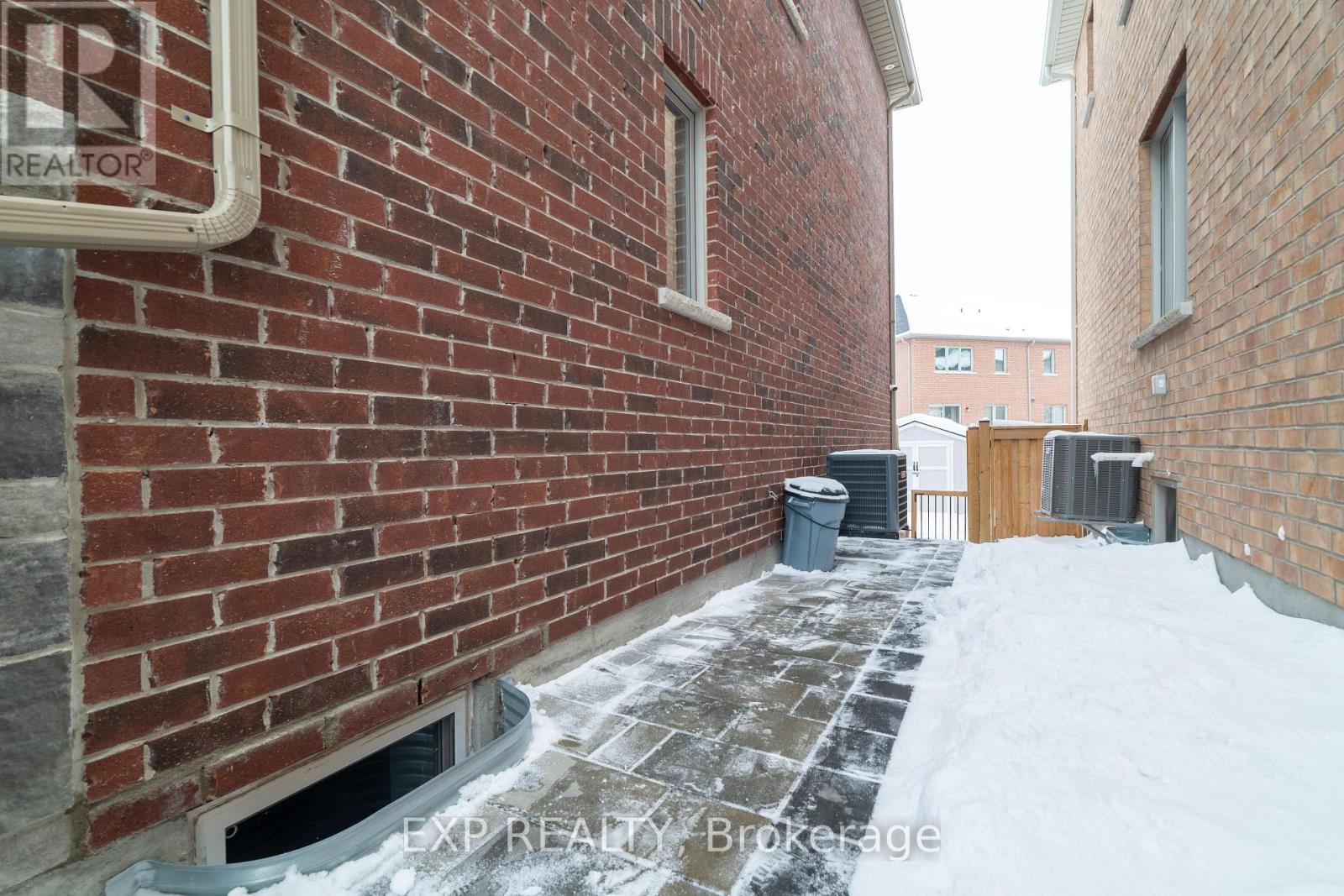 38 Busato Drive, Whitchurch-Stouffville (Stouffville), Ontario  L4A 4V2 - Photo 12 - N12637962