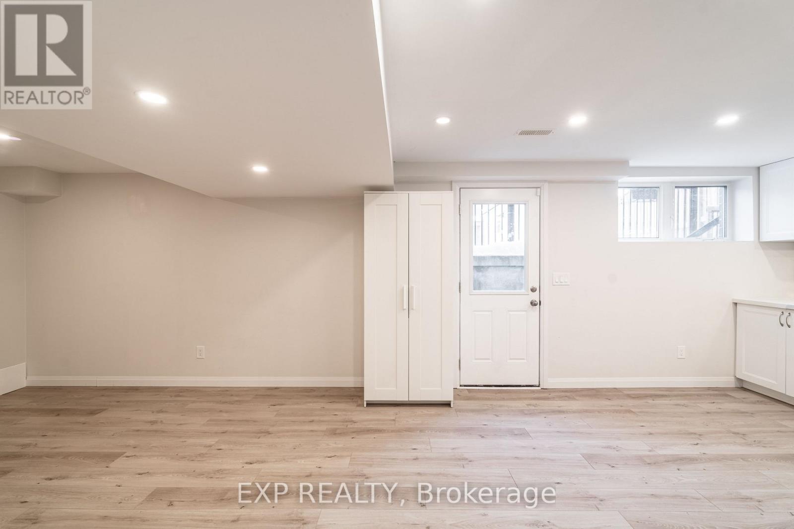 38 Busato Drive, Whitchurch-Stouffville (Stouffville), Ontario  L4A 4V2 - Photo 5 - N12637962