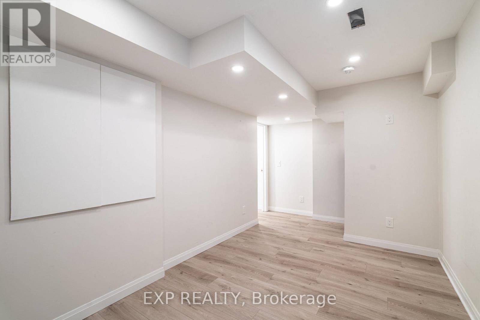 38 Busato Drive, Whitchurch-Stouffville (Stouffville), Ontario  L4A 4V2 - Photo 9 - N12637962