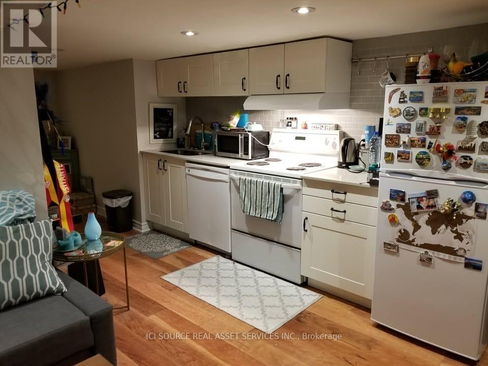 Basement - 29 Via Italia, Toronto (Corso Italia-Davenport), Ontario  M6H 3R4 - Photo 3 - W12637948