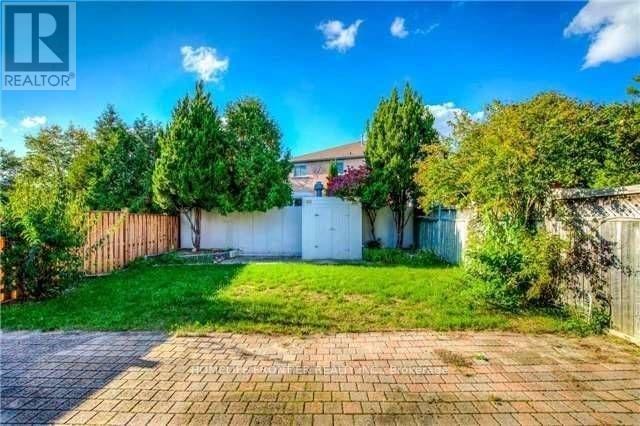 4663 Crosswinds Drive, Mississauga (East Credit), Ontario  L5V 1G6 - Photo 8 - W12637966