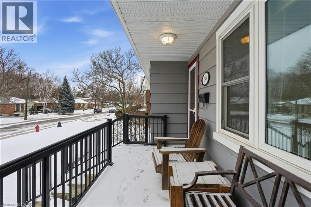 149 West 28th Street, Hamilton, Ontario  L9C 5B1 - Photo 2 - 40793515