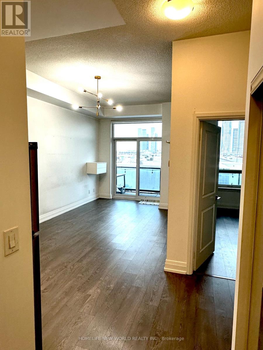 312 - 3600 Highway 7 Road, Vaughan, Ontario  L4L 4G7 - Photo 3 - N12453146