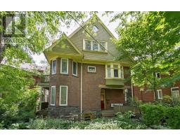 1 - 2 BELLWOODS PARK, Toronto, Ontario