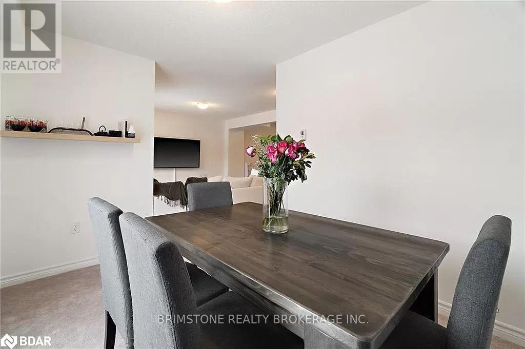 46 Andean Lane, Barrie, Ontario L9J 0J4 - Photo 4 - S12637988