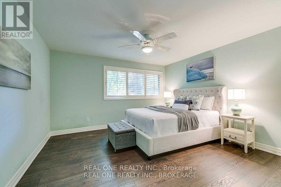 249 Poplar Drive, Oakville (Mo Morrison), Ontario  L6J 4C7 - Photo 24 - W12637982