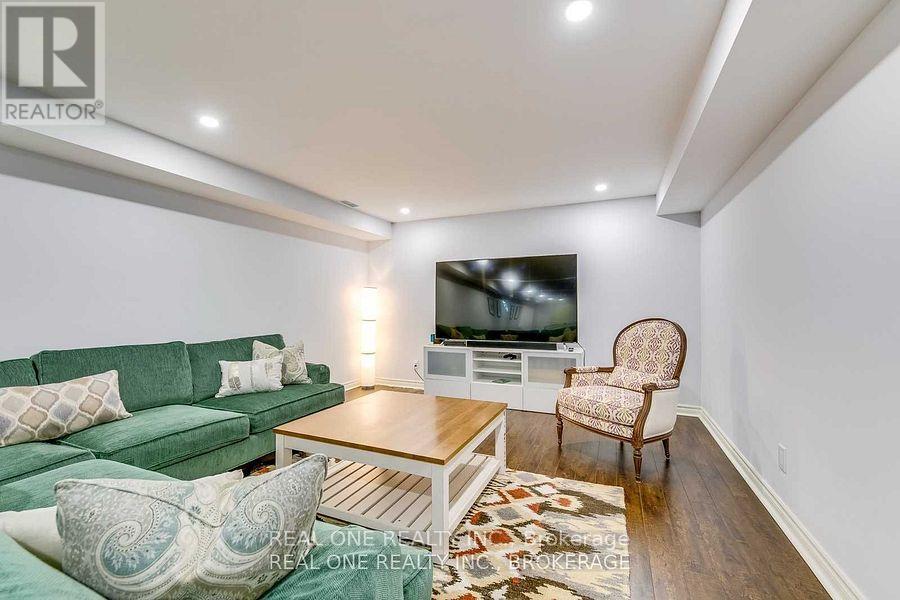 249 Poplar Drive, Oakville (Mo Morrison), Ontario  L6J 4C7 - Photo 31 - W12637982