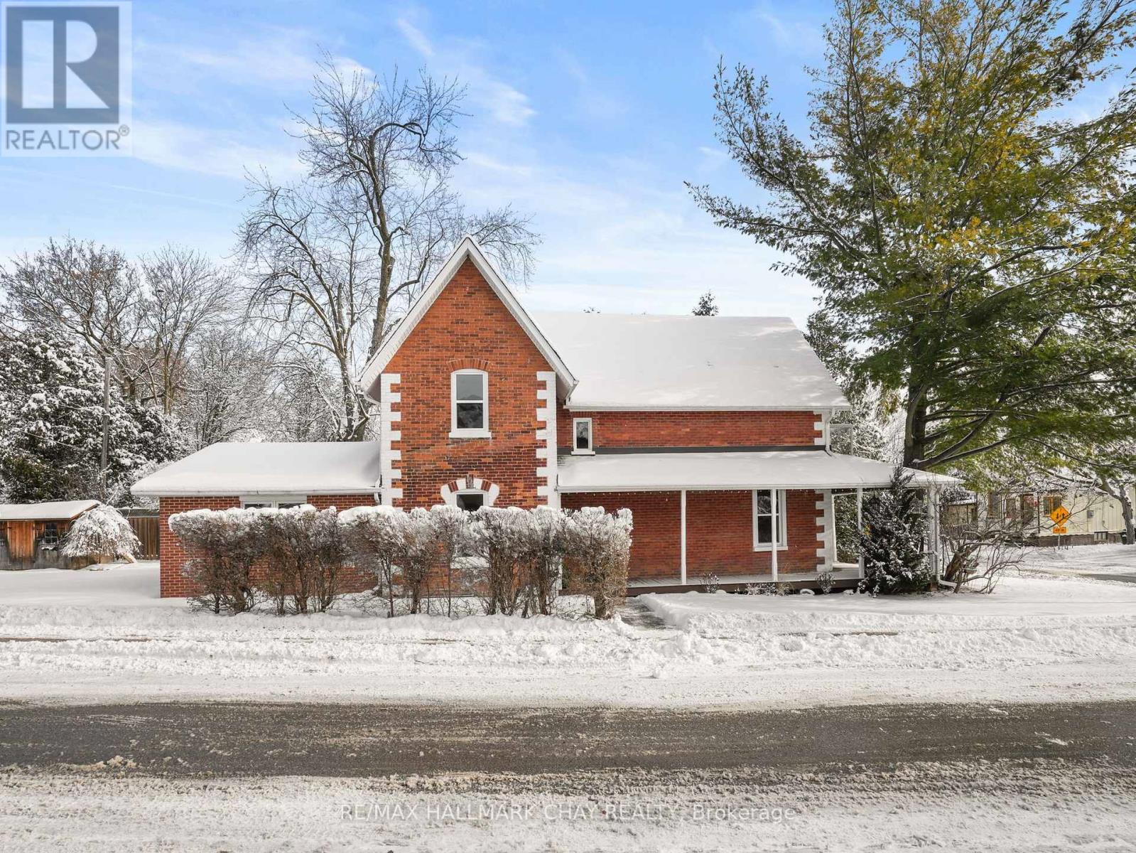 14 Wilson Street, New Tecumseth, Ontario  L0G 1W0 - Photo 2 - N12636832