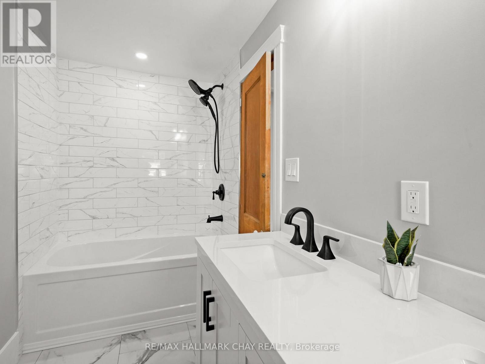 14 Wilson Street, New Tecumseth, Ontario  L0G 1W0 - Photo 33 - N12636832