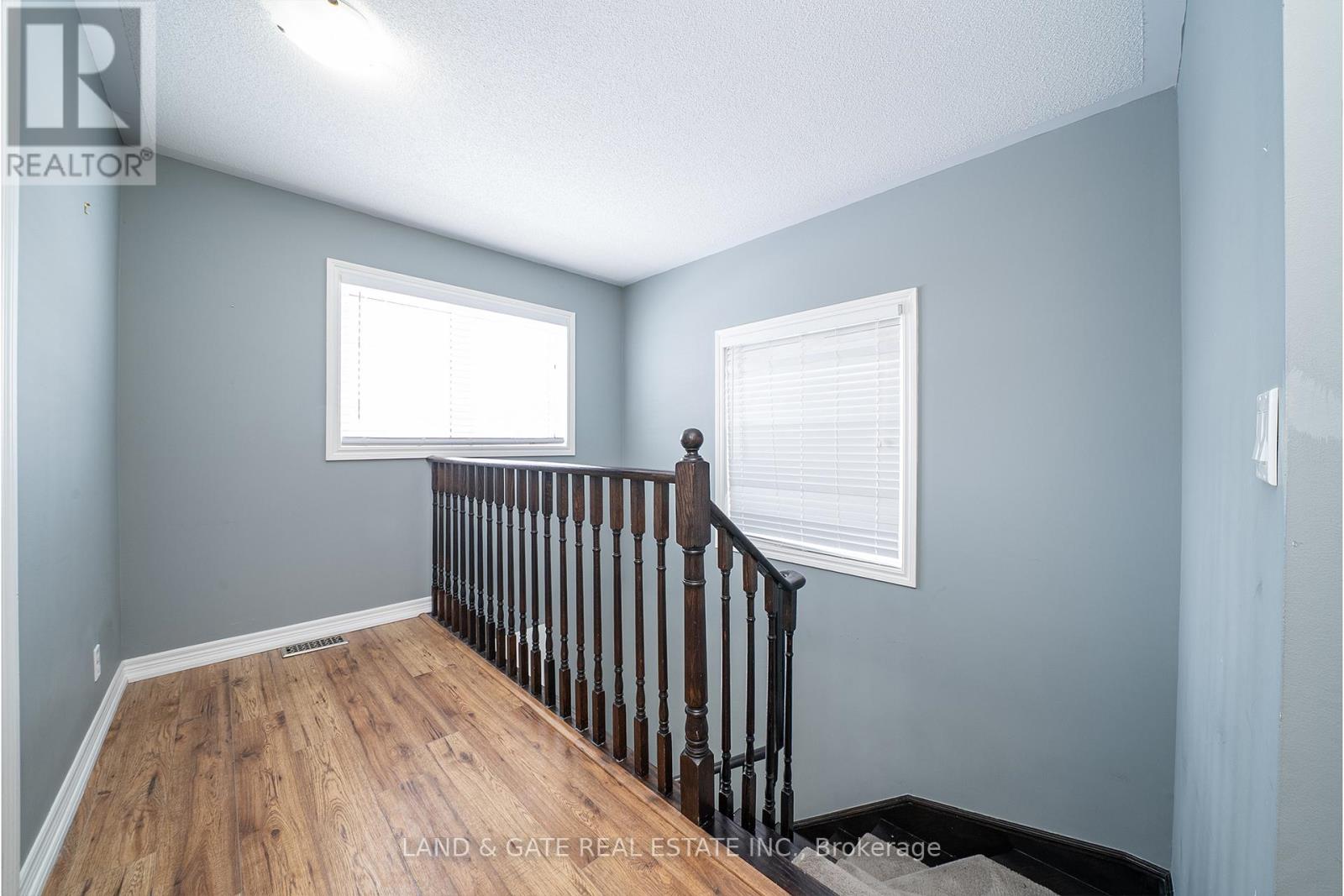 2323 Steeplechase Street, Oshawa, Ontario  L1L 0C8 - Photo 14 - E12638016