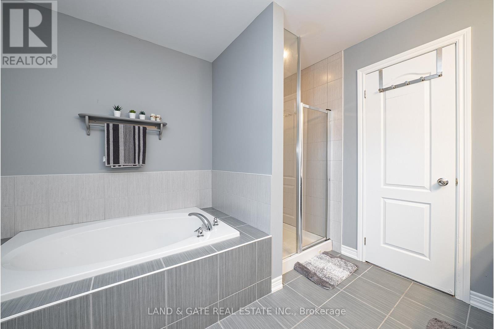 2323 Steeplechase Street, Oshawa, Ontario  L1L 0C8 - Photo 17 - E12638016