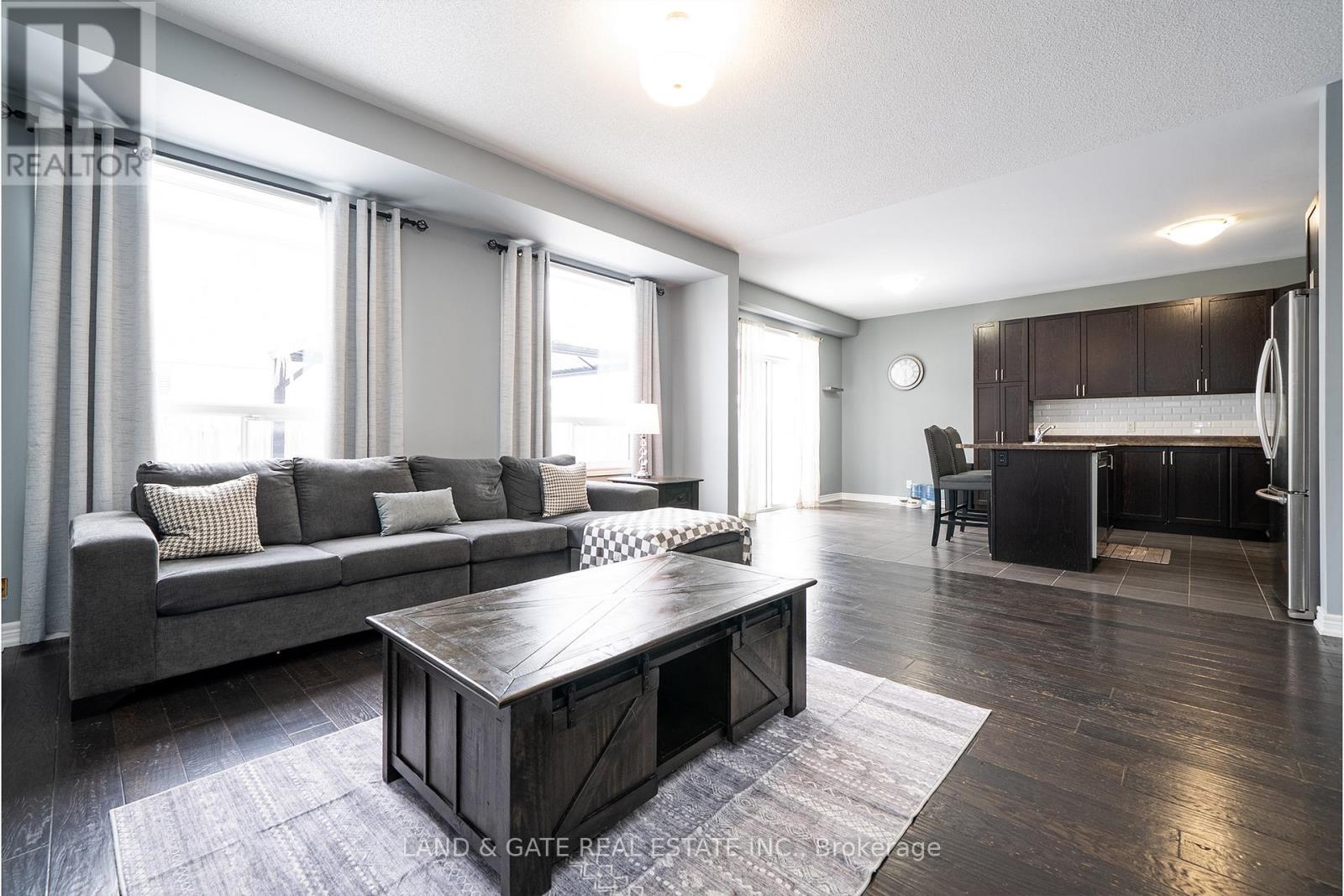 2323 Steeplechase Street, Oshawa, Ontario  L1L 0C8 - Photo 6 - E12638016