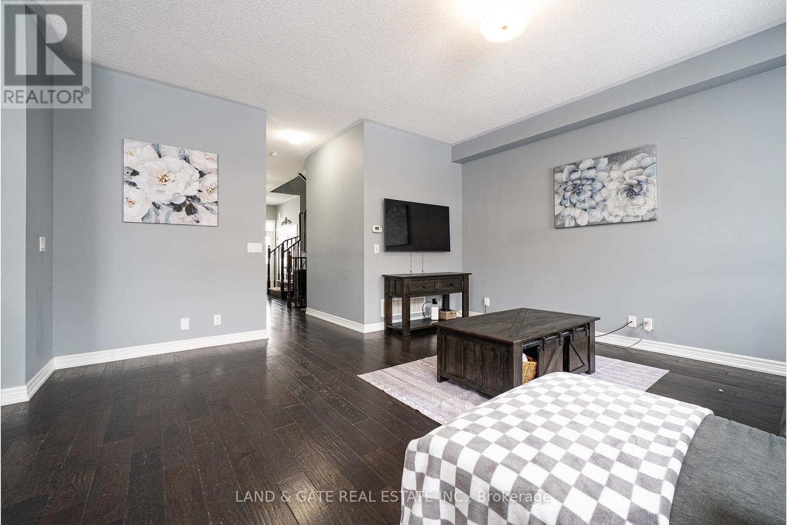 2323 Steeplechase Street, Oshawa, Ontario  L1L 0C8 - Photo 8 - E12638016