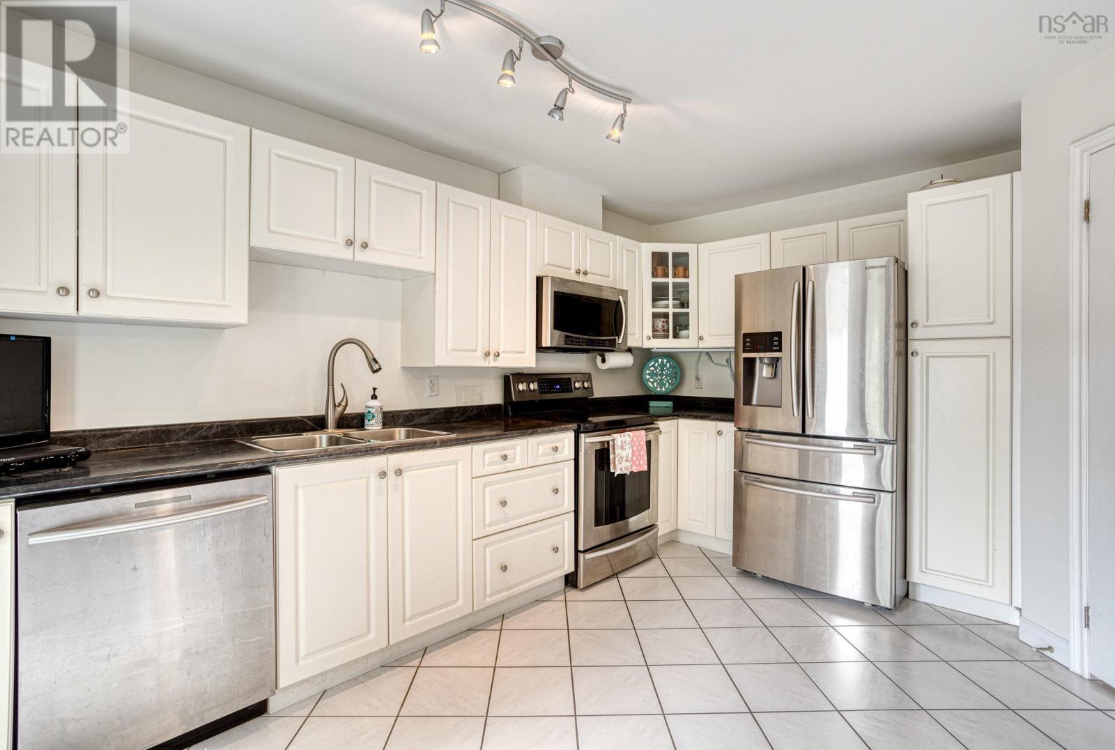 213 Spinnaker Drive, Halifax, Nova Scotia  B3N 3C3 - Photo 10 - 202521137