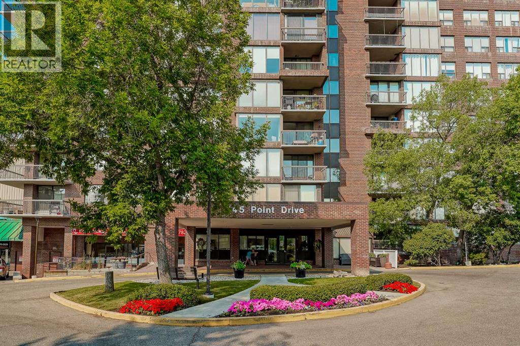 305, 145 Point Drive Nw, Calgary, Alberta  T3B 4W1 - Photo 2 - A2269679