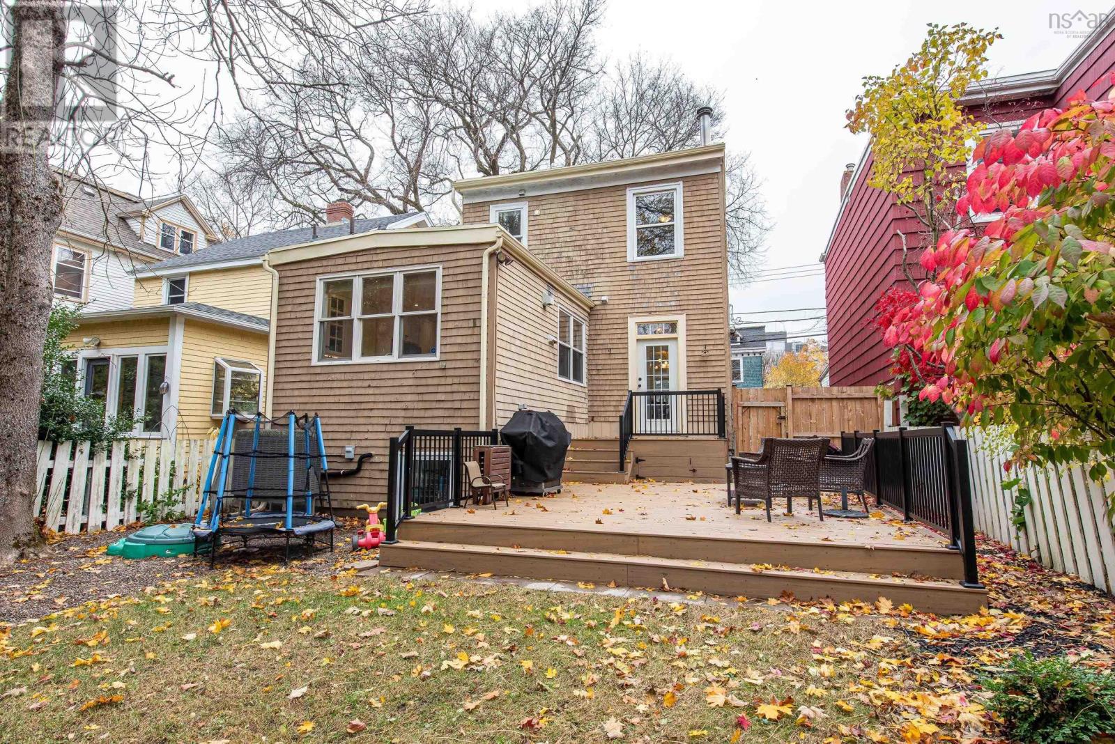 1246 Edward Street, Halifax, Nova Scotia  B3H 3H4 - Photo 35 - 202529514