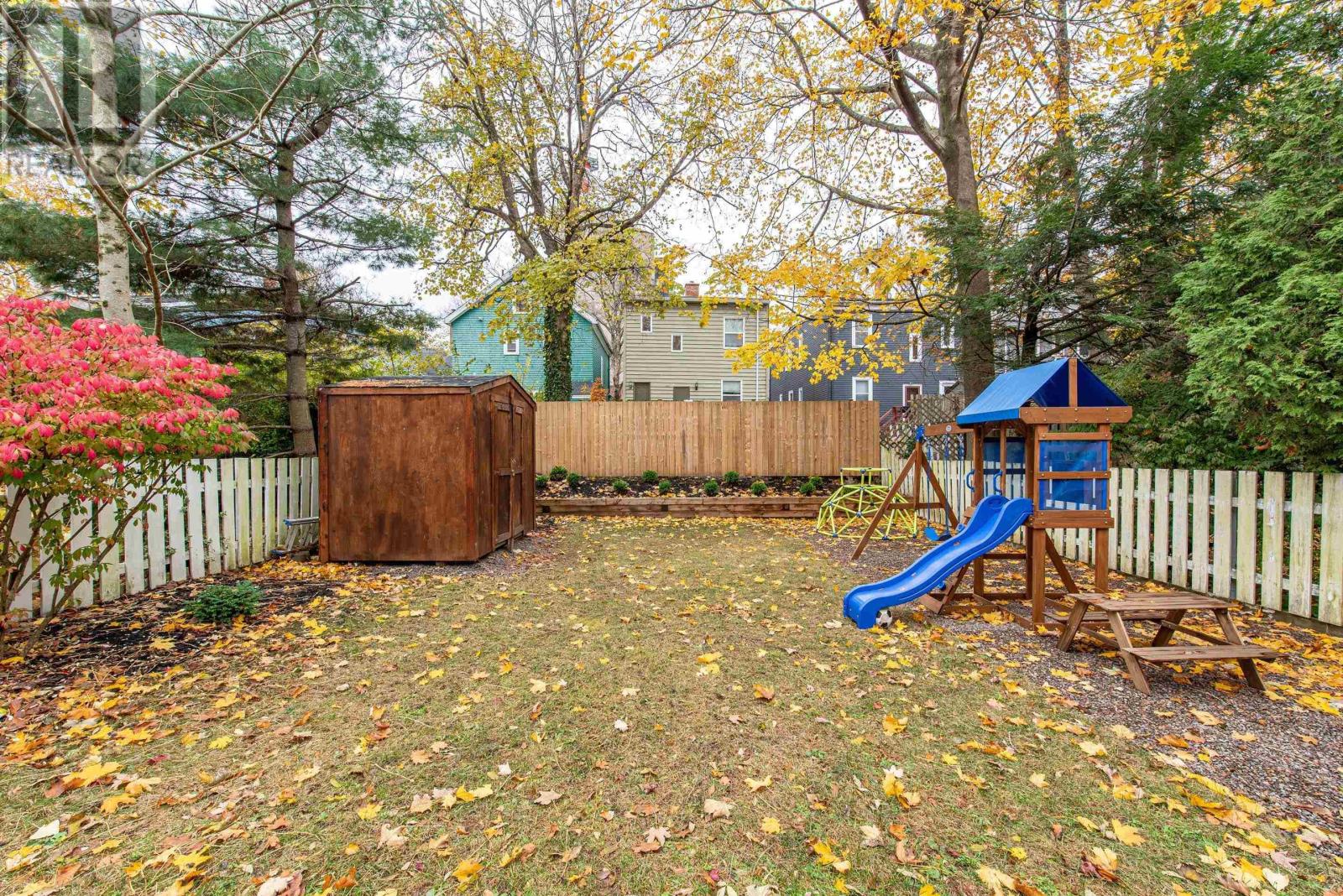 1246 Edward Street, Halifax, Nova Scotia  B3H 3H4 - Photo 33 - 202529514