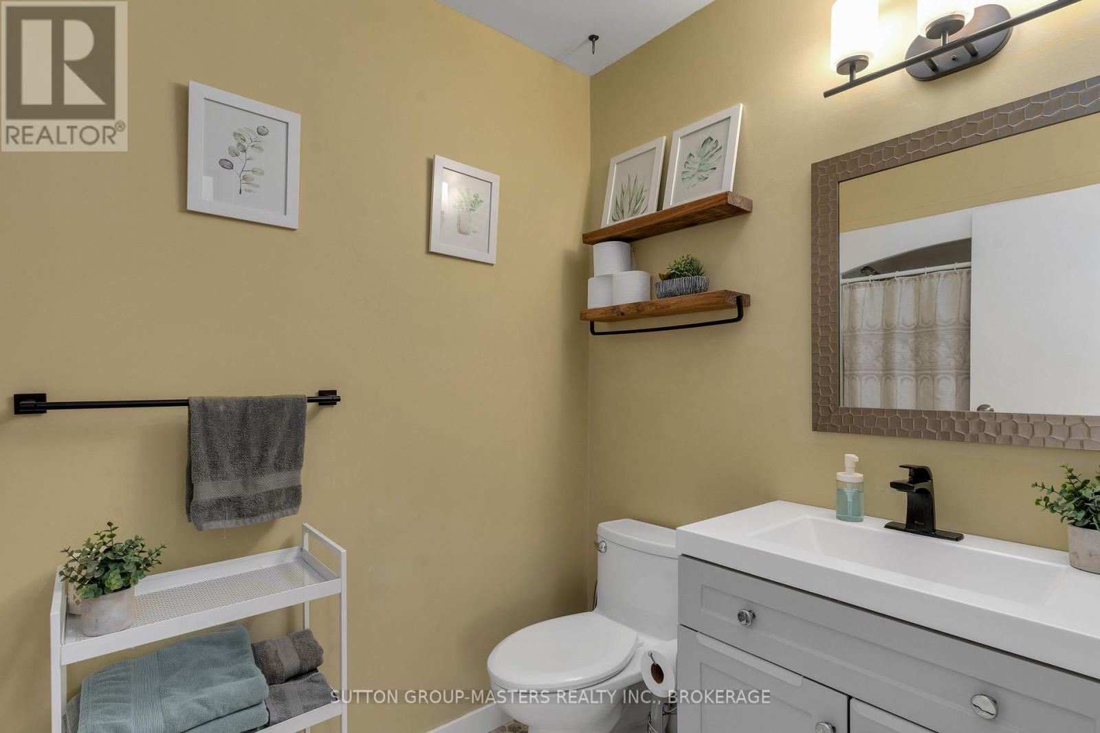 71 Davey Crescent, Loyalist (Amherstview), Ontario  K7N 1X7 - Photo 18 - X12638044