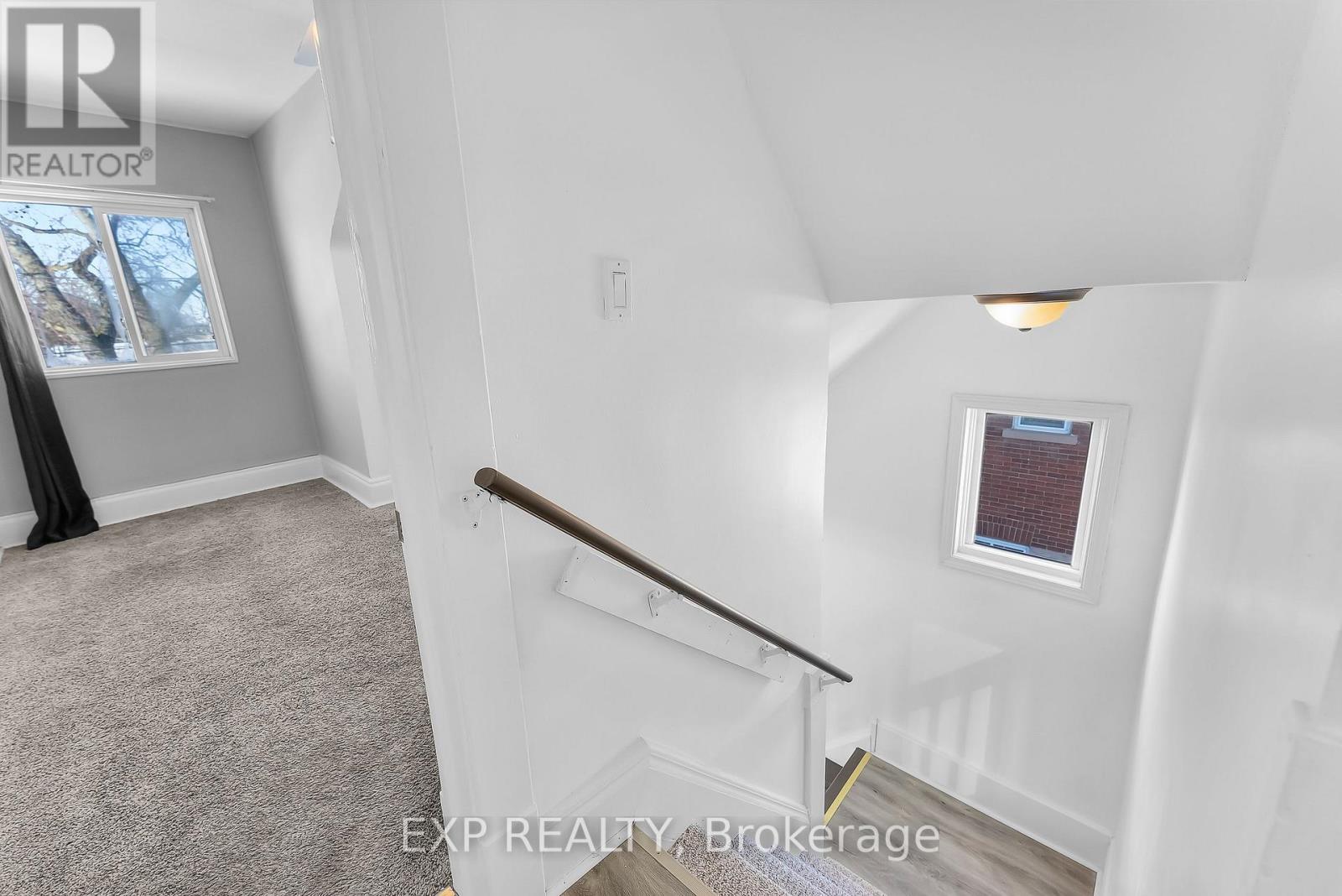 5932 Carlton Avenue, Niagara Falls (Dorchester), Ontario  L2G 5J5 - Photo 16 - X12638004