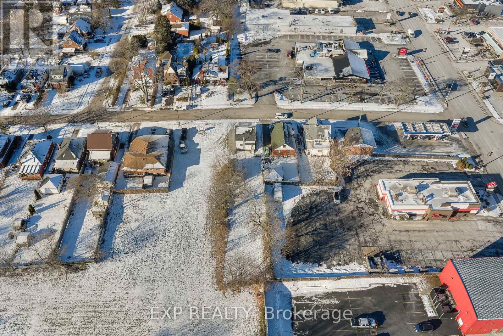 5932 Carlton Avenue, Niagara Falls (Dorchester), Ontario  L2G 5J5 - Photo 29 - X12638004