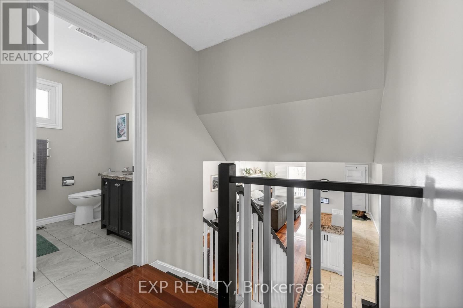 431 Rexford Drive, Hamilton, Ontario  L8W 2M6 - Photo 18 - X12638042