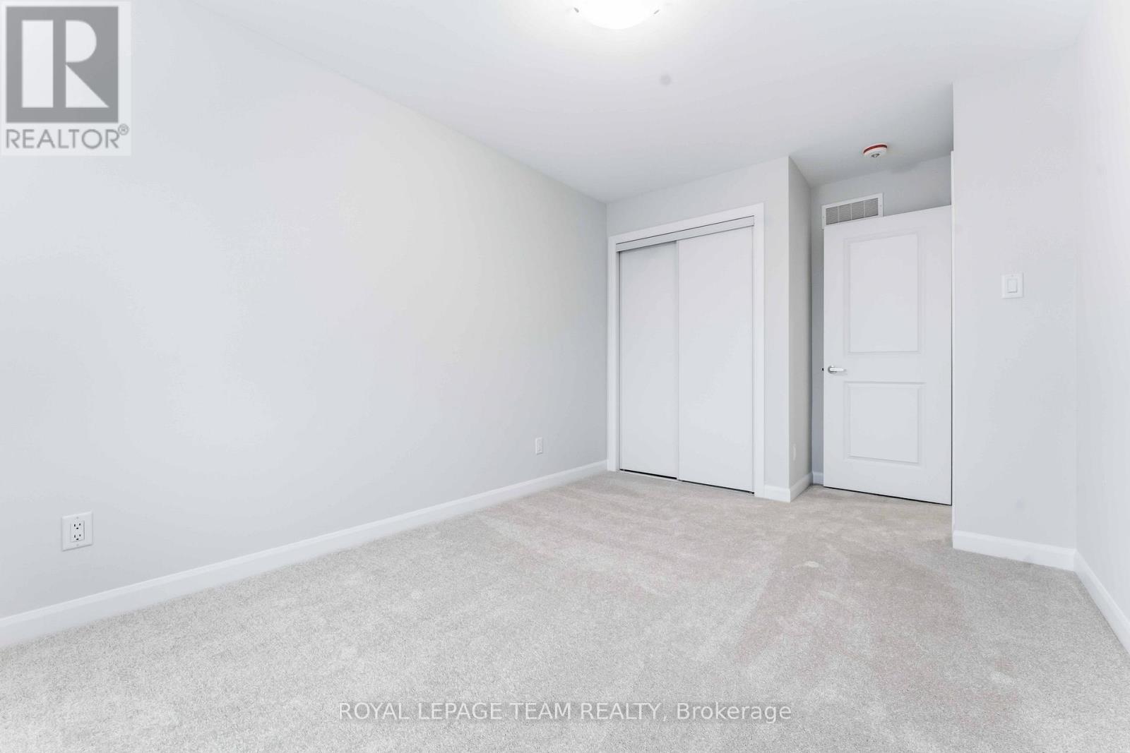 742 Fairline Row, Ottawa, Ontario  K2V 0V7 - Photo 29 - X12229430