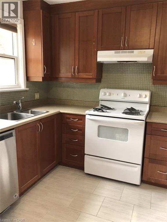 839 Stirling Avenue S, Kitchener, Ontario  N2L 2M6 - Photo 10 - 40794075